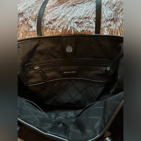 Michael Kors Tote - Picture 5 of 11
